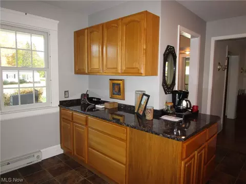 29329 Ridge Rd, Wickliffe, OH 44092 photo 10
