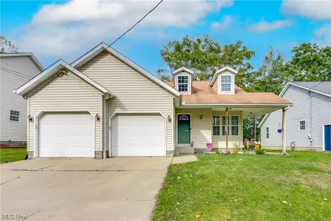 1219 27th St NE, Canton, OH 44714