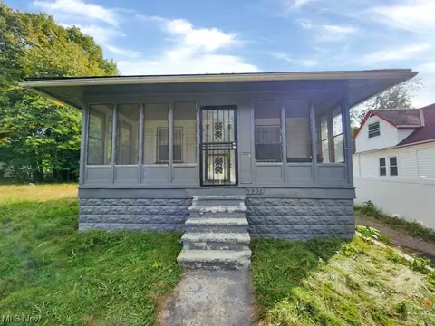 9902 Sandusky Ave, Cleveland, OH 44105