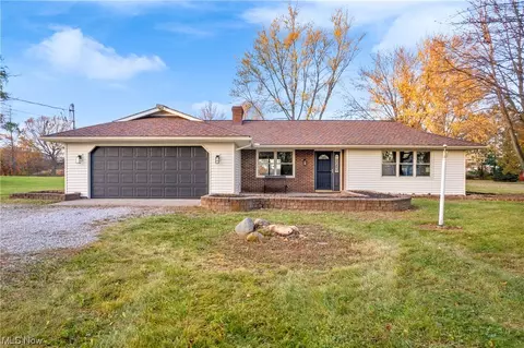 7499 Neff Rd, Medina, OH 44256