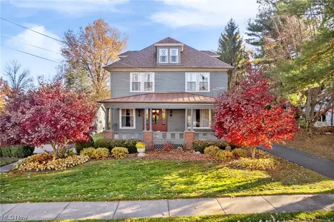 41 Pleasant St, Seville, OH 44273