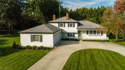 3105 James, Huron, OH 44839