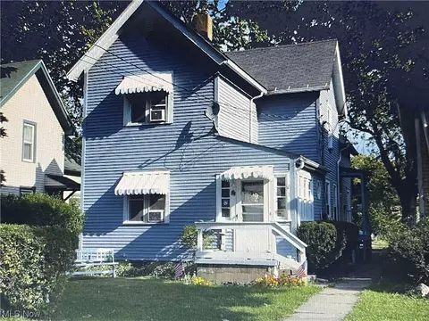 213 W 53rd St, Ashtabula, OH 44004 photo 1