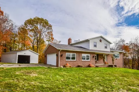 4533 Baker St SE, East Canton, OH 44730