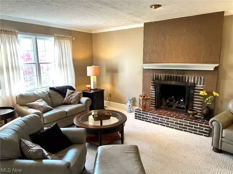 1565 Hemlock Dr, Ashtabula, OH 44004 photo 9