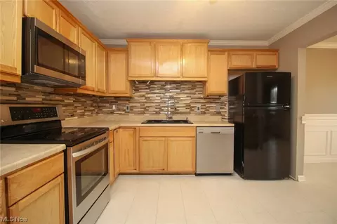 4620 Rush Cir, Boardman, OH 44512 photo 11