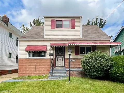 14513 Kingsford Ave, Cleveland, OH 44128