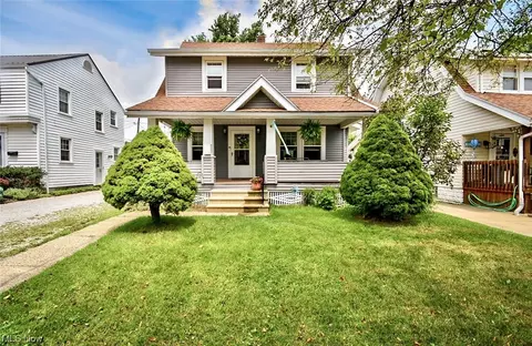 353 Selden Ave, Akron, OH 44301
