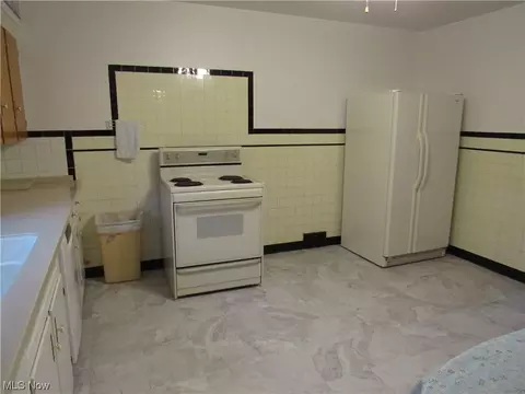 1144 E 16th St, Ashtabula, OH 44004 photo 13