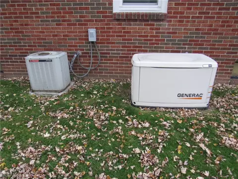 1144 E 16th St, Ashtabula, OH 44004 photo 33