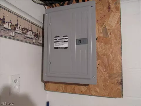 1144 E 16th St, Ashtabula, OH 44004 photo 20