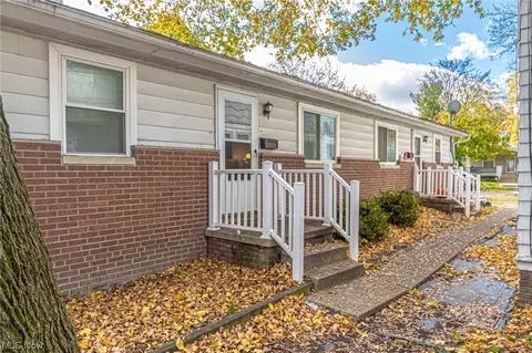 975-977 Berwin St, Akron, OH 44310 photo 5