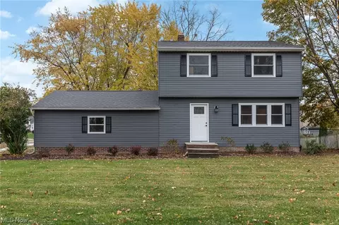 30750 Bayridge Blvd, Willowick, OH 44095