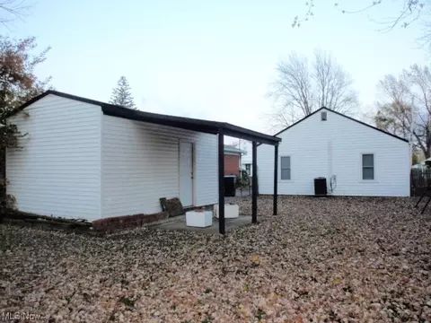 246 Franklin Ave, Elyria, OH 44035 photo 14
