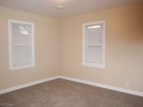 246 Franklin Ave, Elyria, OH 44035 photo 6