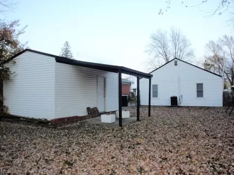 246 Franklin Ave, Elyria, OH 44035 photo 14