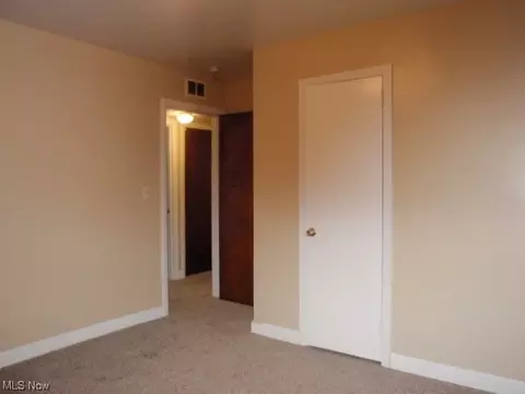 246 Franklin Ave, Elyria, OH 44035 photo 7
