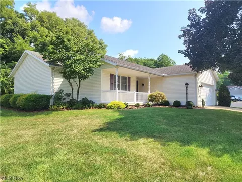 1065 Georgian Way, Zanesville, OH 43701