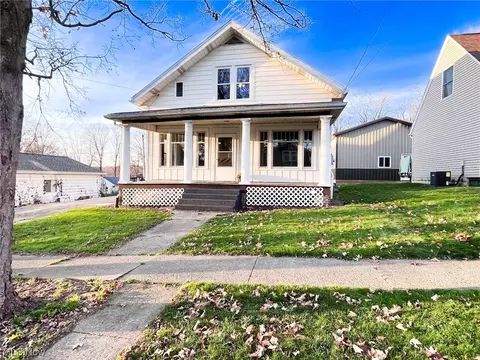28 Highland Ave, Jeromesville, OH 44840
