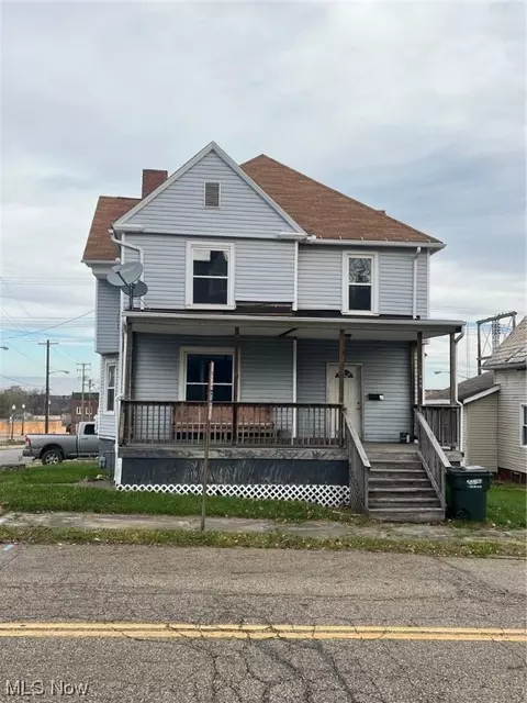606 E Market St, Alliance, OH 44601