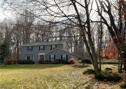 14465 Hitching Post Ln, Novelty, OH 44072