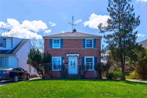 5429 Dalewood Ave, Maple Heights, OH 44137