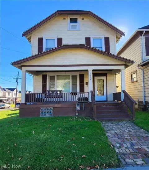 1304 Plum St, Steubenville, OH 43952