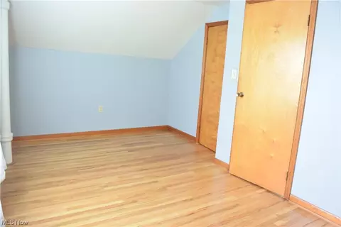 643 Gardendale Ave, Akron, OH 44310 photo 14