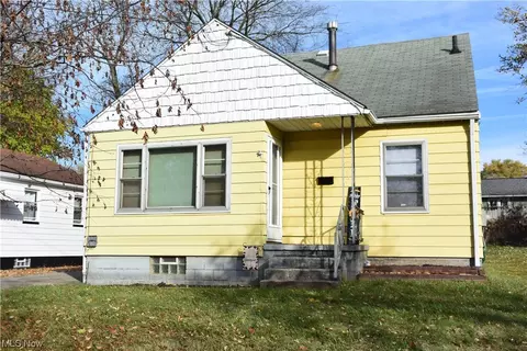 643 Gardendale Ave, Akron, OH 44310