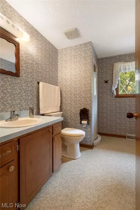 35 Apache Trl, Malvern, OH 44644 photo 24