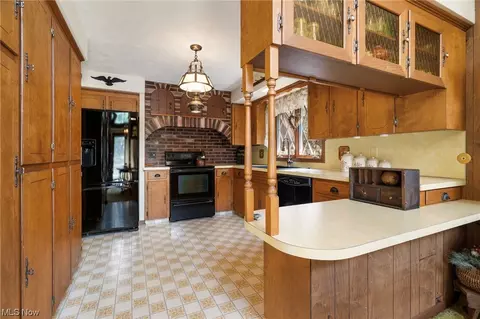 35 Apache Trl, Malvern, OH 44644 photo 15