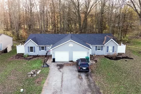 6431 Shaffer Rd NW, Warren, OH 44481