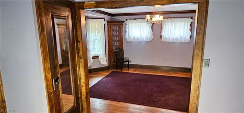 229 E 216th St, Euclid, OH 44123 photo 7