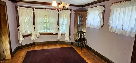 229 E 216th St, Euclid, OH 44123 photo 6