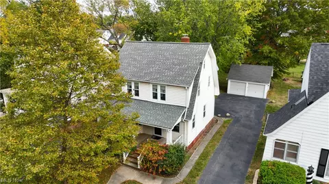 229 E 216th St, Euclid, OH 44123 photo 21