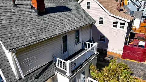 229 E 216th St, Euclid, OH 44123 photo 5
