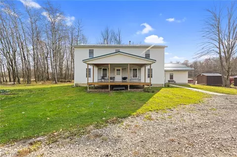 1271 Lewis Rd, Pierpont, OH 44082