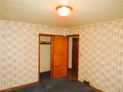 365 E 280th St, Euclid, OH 44132 photo 9