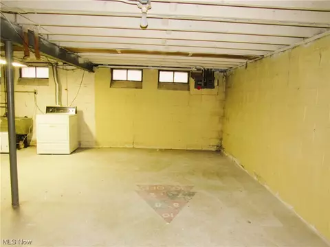365 E 280th St, Euclid, OH 44132 photo 22