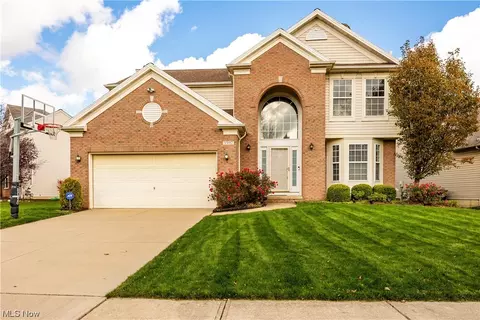 3997 Astoria Way, Avon, OH 44011