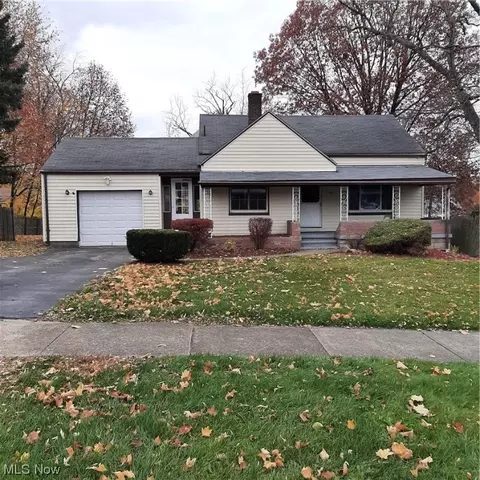 732 E Lucius Ave, Youngstown, OH 44502