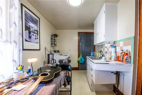 3219 Elyria Ave, Lorain, OH 44055 photo 17