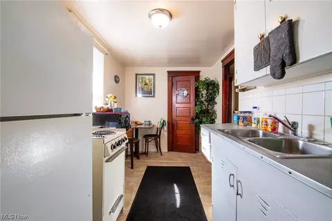 3219 Elyria Ave, Lorain, OH 44055 photo 6