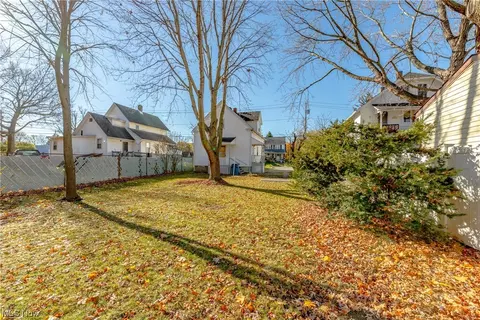 3229 Elyria Ave, Lorain, OH 44055 photo 22