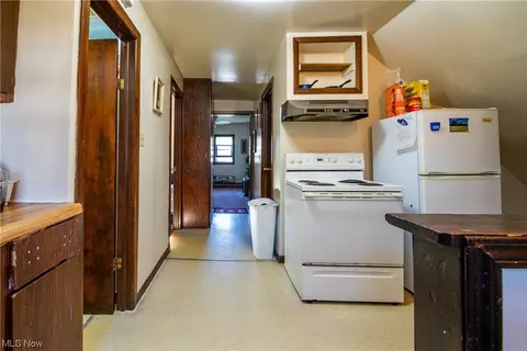 3229 Elyria Ave, Lorain, OH 44055 photo 15