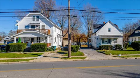 3229 Elyria Ave, Lorain, OH 44055 photo 4