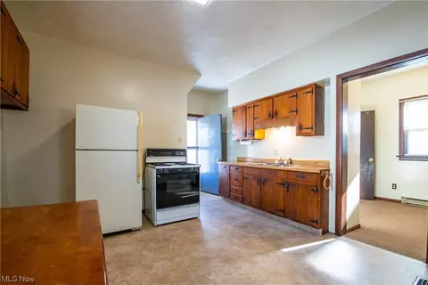 3229 Elyria Ave, Lorain, OH 44055 photo 6