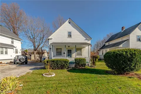 3229 Elyria Ave, Lorain, OH 44055 photo 1