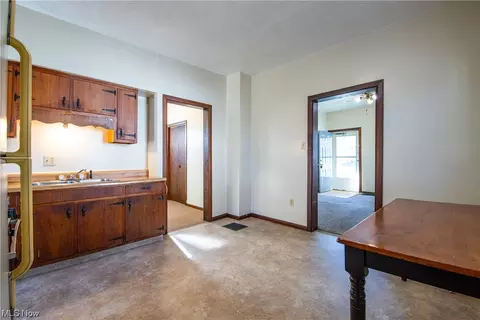 3229 Elyria Ave, Lorain, OH 44055 photo 7