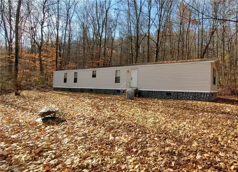 5755 Partridge Trap Rd, Kimbolton, OH 43749